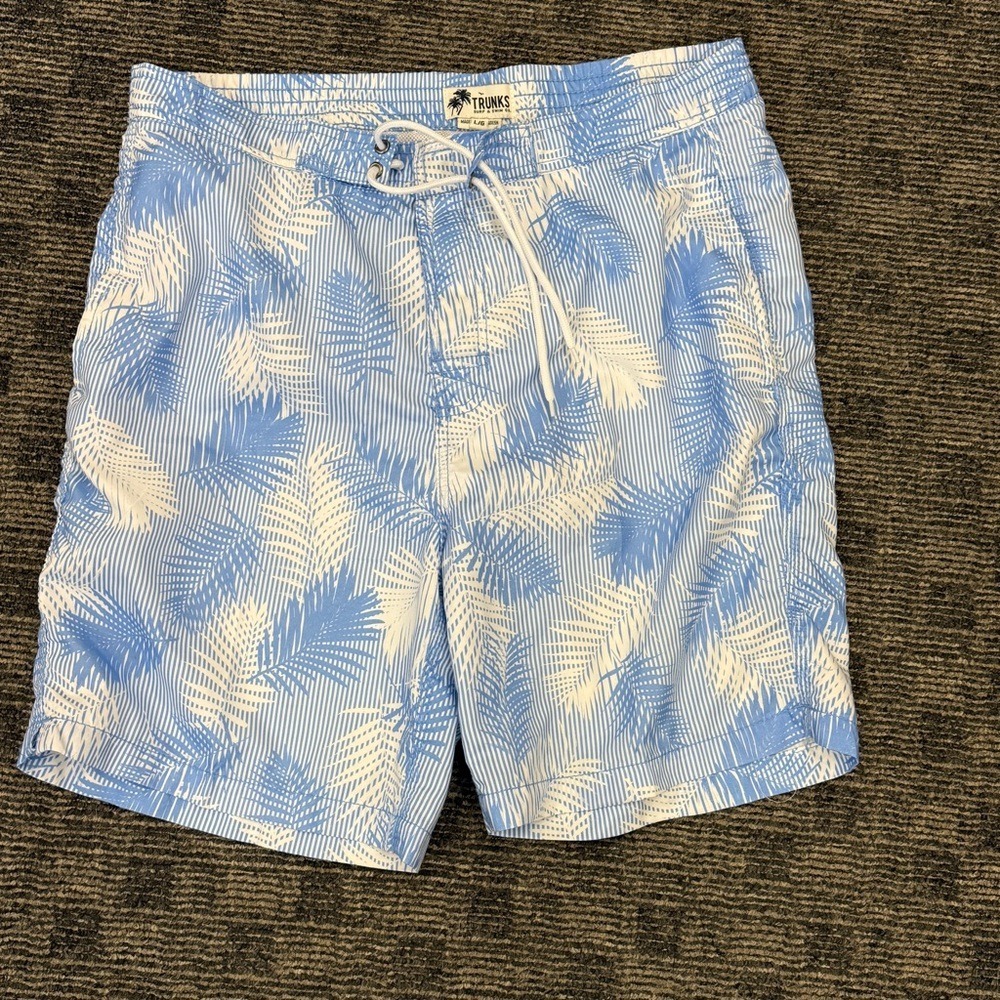 TRUNKS - Trunks Surf & Swim Co. blue and white palm leaf patterned swim trunks L
